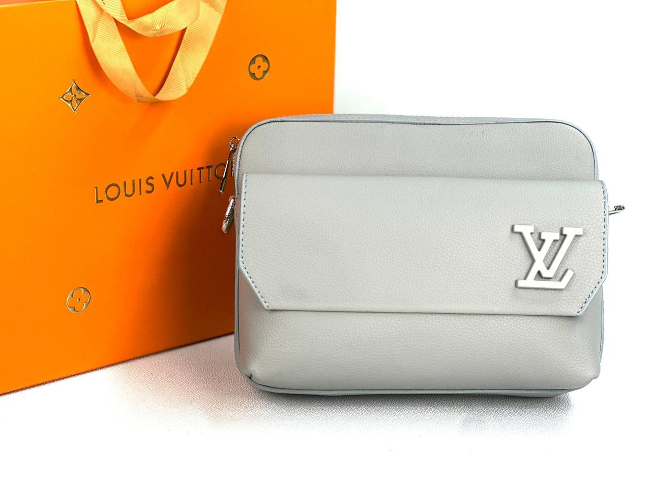 Louis Vuitton Pochette Voyage