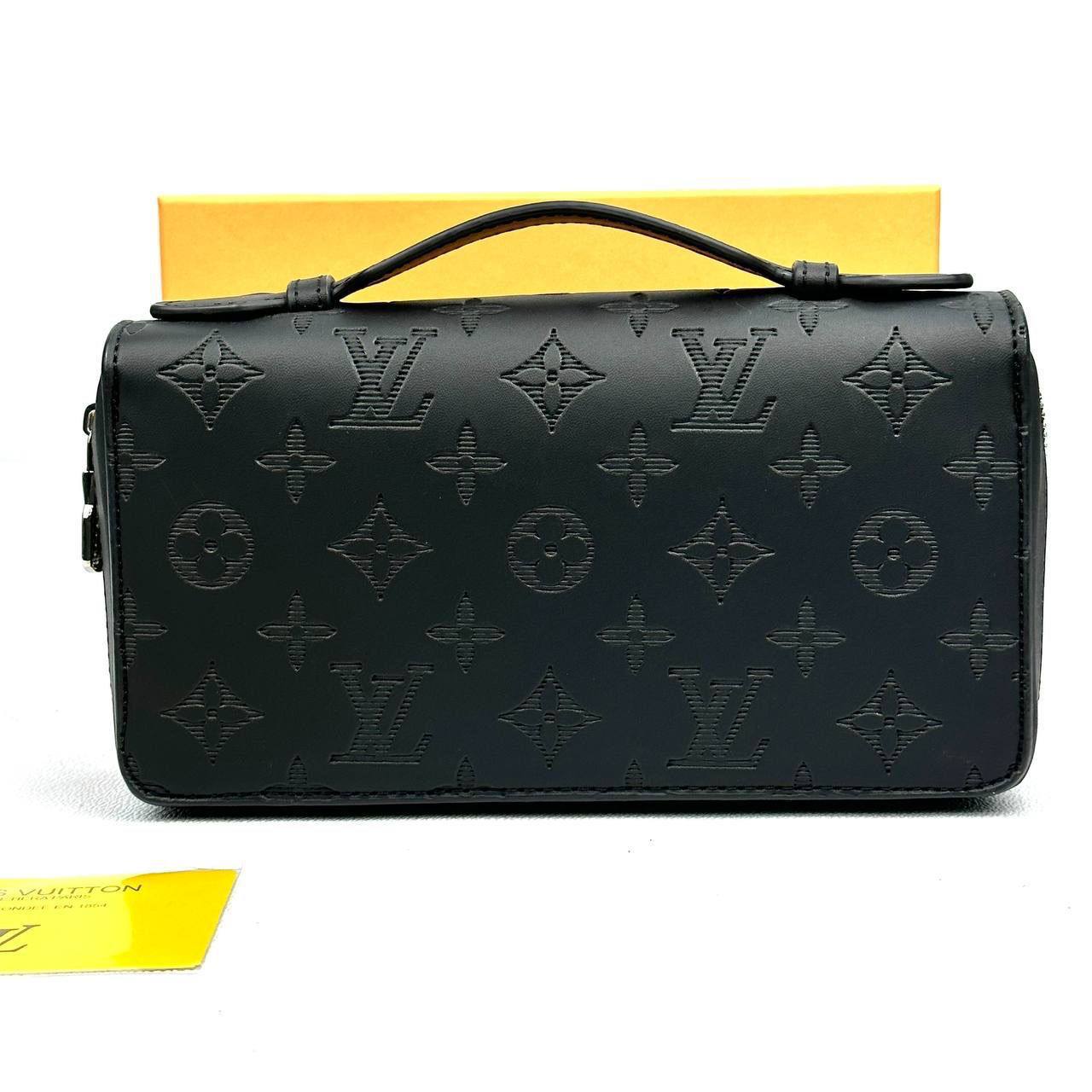 Louis Vuitton Tadao Clutch-2