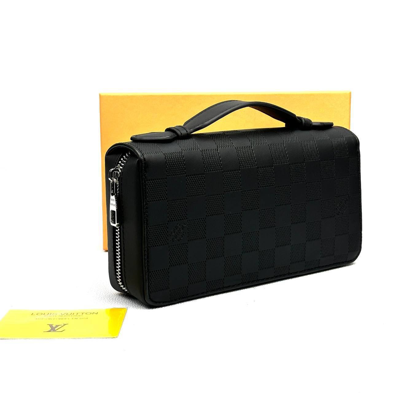 Louis Vuitton Tadao Clutch-3